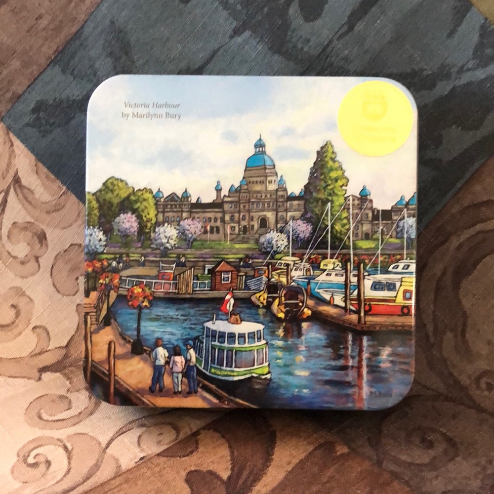 🛍️5/$20🛍️Beautiful Art Work Tin by Marilynn Bury “Victoria Harbour”.